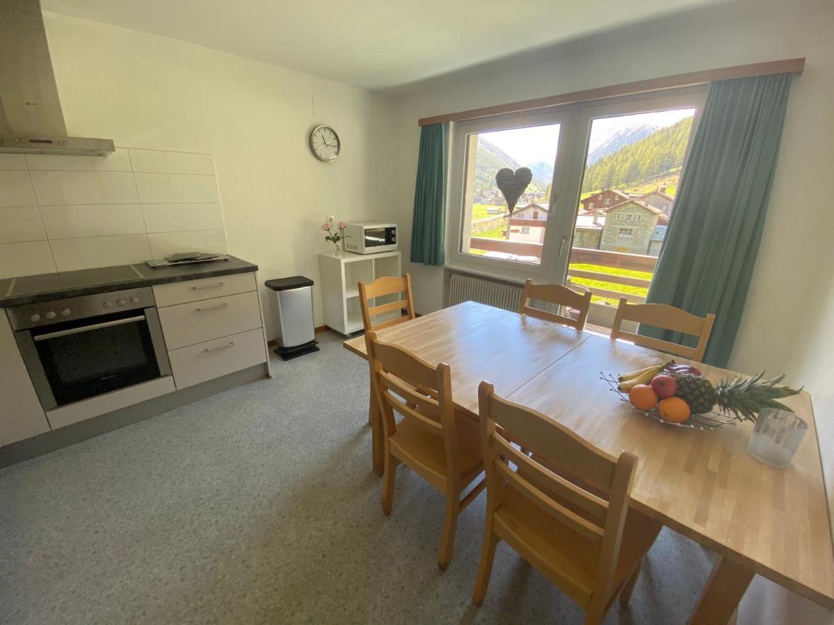 Apartments Carmena Saas-Grund Εξωτερικό φωτογραφία